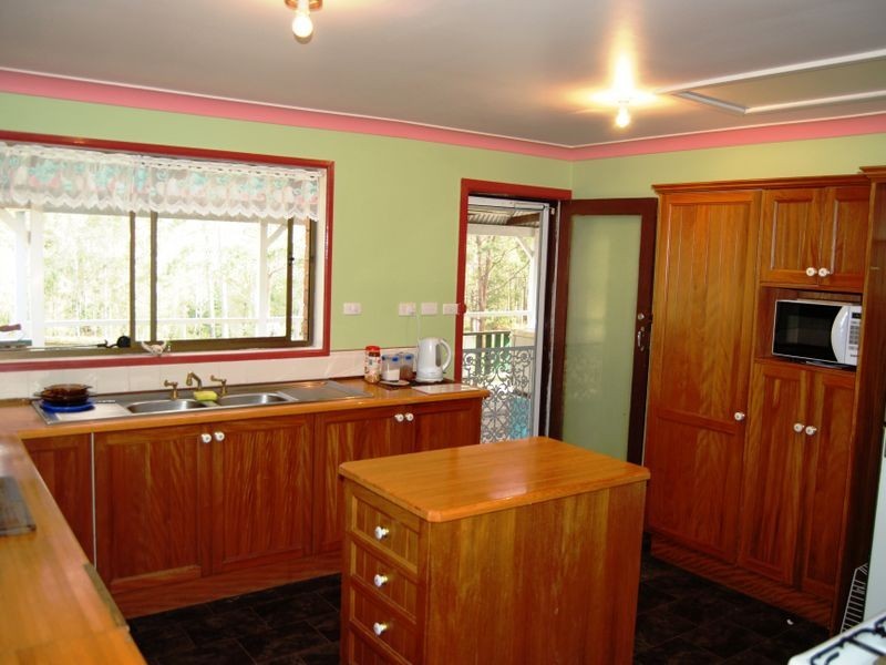 99 Woolshed Gully Road, Temagog NSW 2440