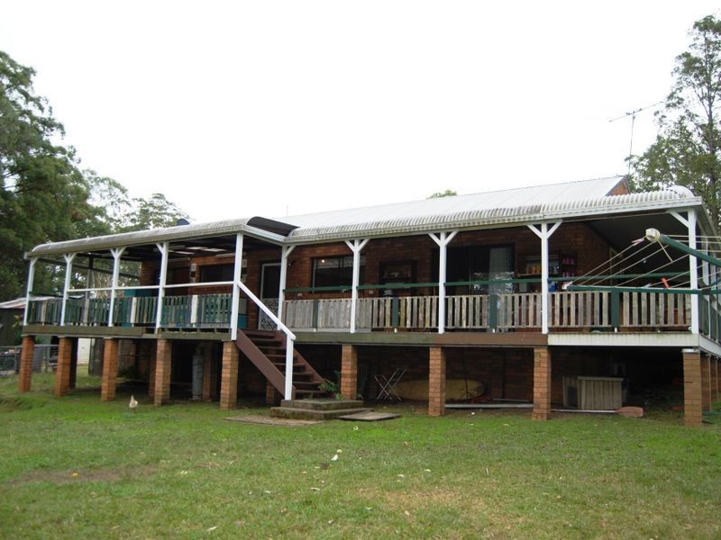 99 Woolshed Gully Road, Temagog NSW 2440