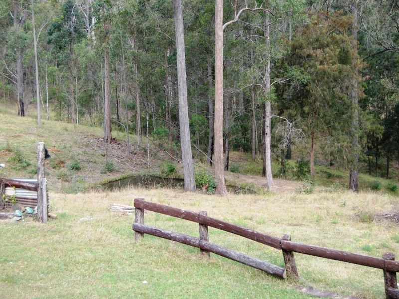 99 Woolshed Gully Road, Temagog NSW 2440