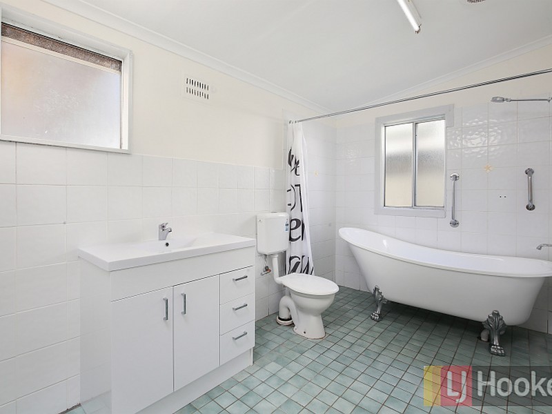 23 Broughton Street, West Kempsey NSW 2440