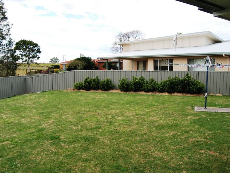 6B Bert Dyson Place, West Kempsey NSW 2440