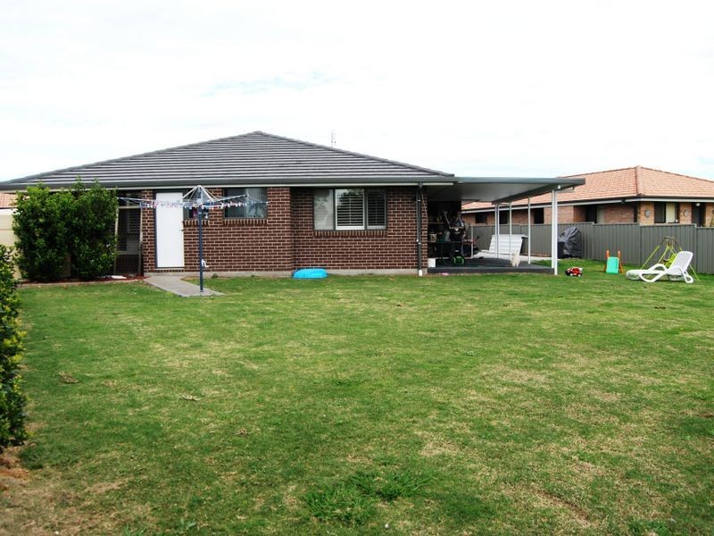 6B Bert Dyson Place, West Kempsey NSW 2440