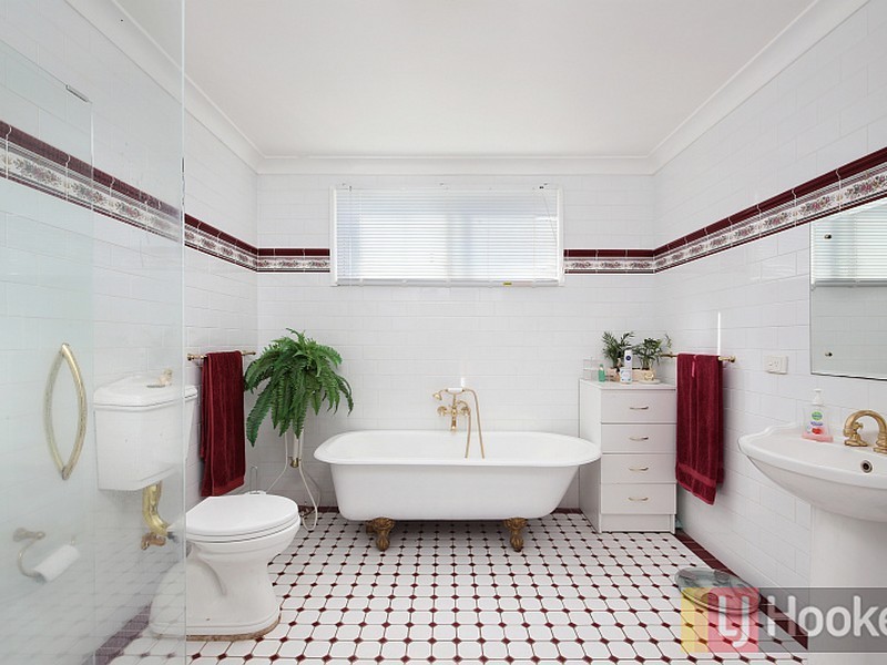 61 Belmore St, Smithtown NSW 2440