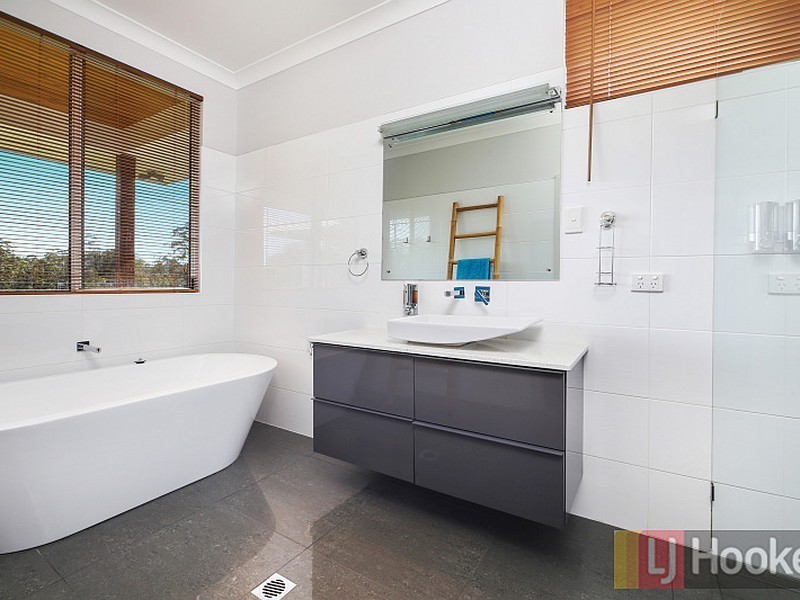 731 Old Coast Road, Kundabung NSW 2441