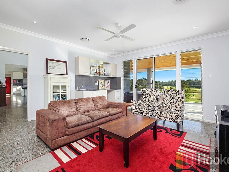 731 Old Coast Road, Kundabung NSW 2441