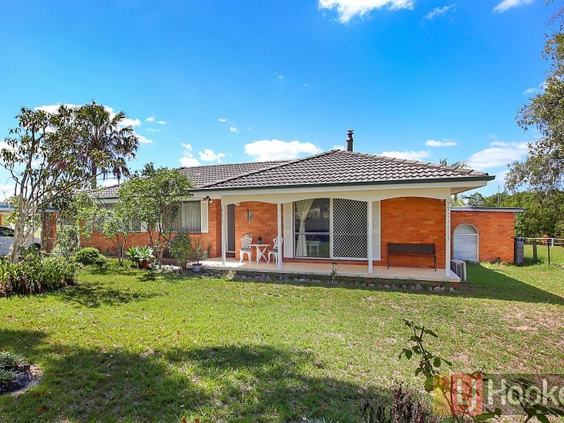 14 Airport Road, Aldavilla NSW 2440