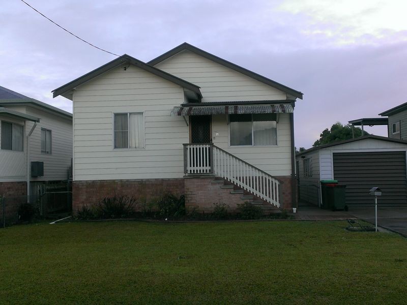 11 Verge Street, Smithtown NSW 2440