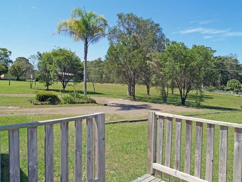 402 Crescent Head Road, Crescent Head NSW 2440
