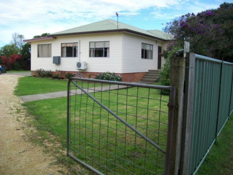 888 Pacific Highway, Bellimbopinni NSW 2440