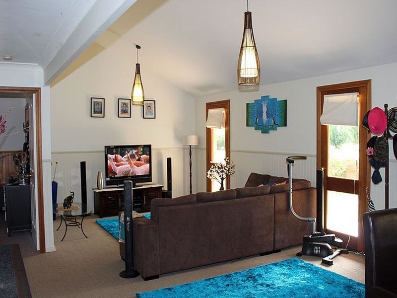 12 Hillview Drive, Aldavilla NSW 2440