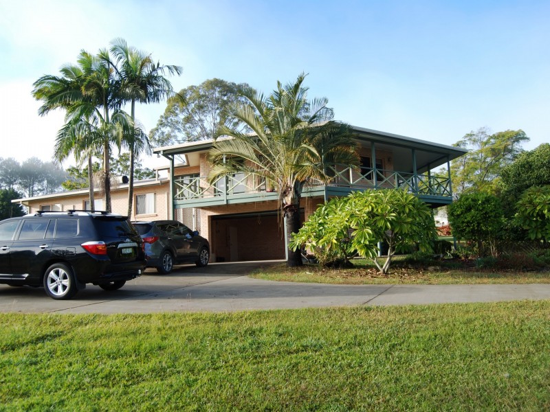 4 Campbell Place, Aldavilla NSW 2440