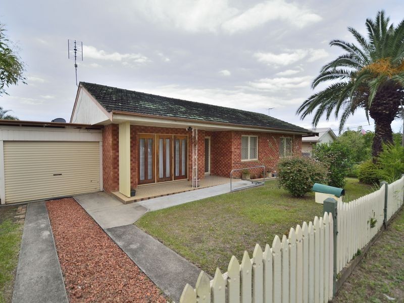 3 Elrington Avenue, West Kempsey NSW 2440