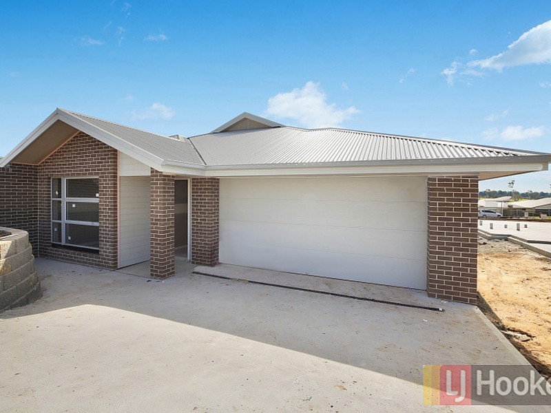 7 Prior Circuit, West Kempsey NSW 2440