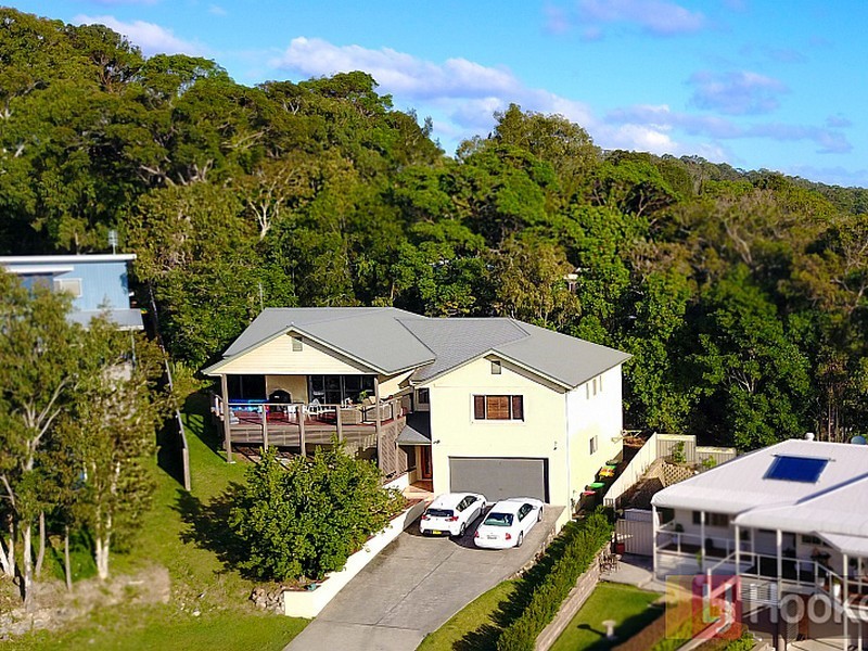 5 William Bailey Place, Crescent Head NSW 2440