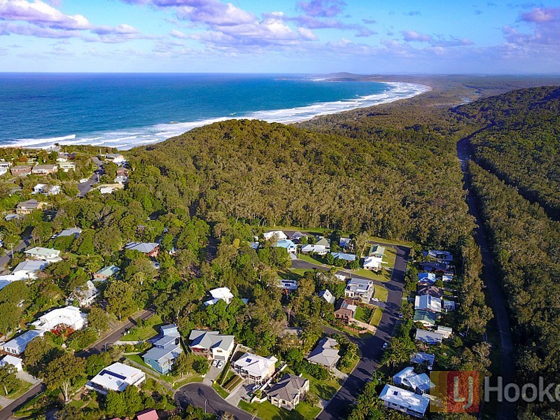 5 William Bailey Place, Crescent Head NSW 2440