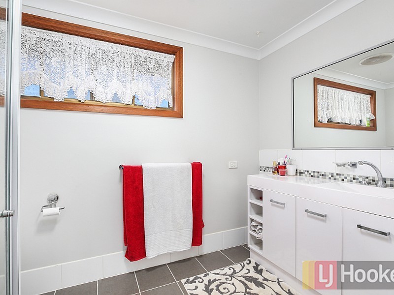 55 Armidale Road, Yarravel NSW 2440