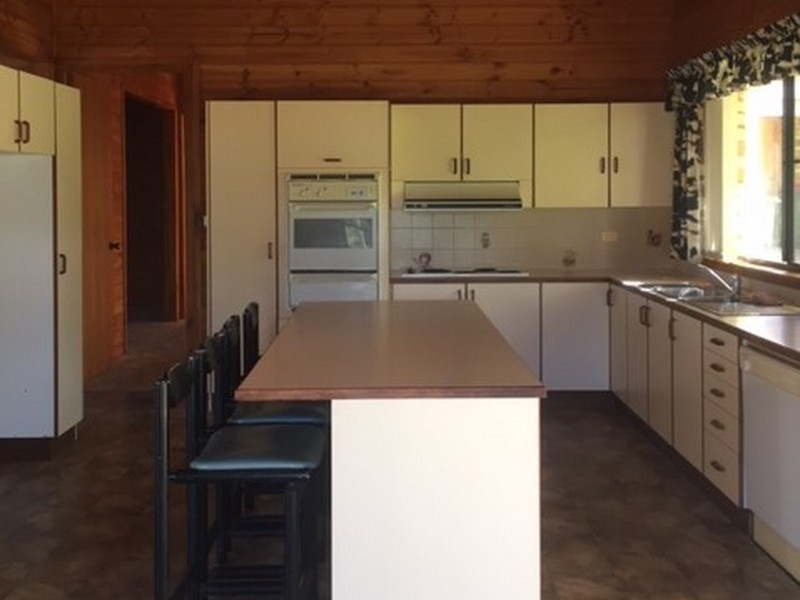 2 Steeles Creek Road, Yarravel NSW 2440