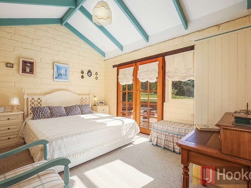 395 Pipers Creek Road, Dondingalong NSW 2440