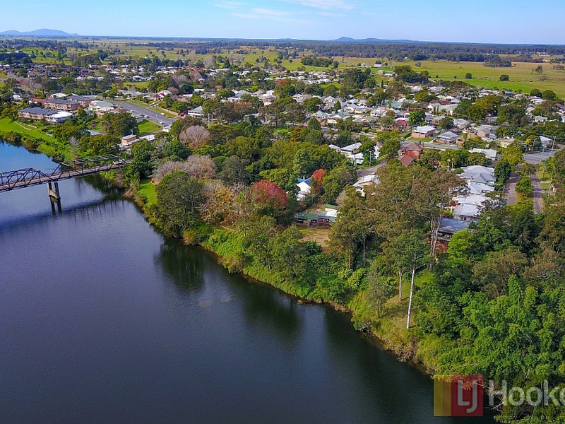 8 Little Rudder Street, East Kempsey NSW 2440