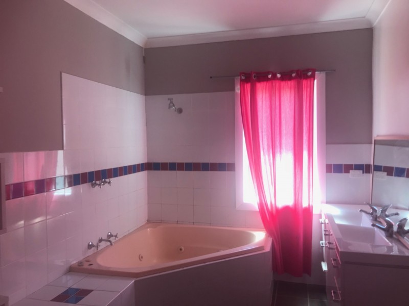 6 Chifley Place, Kempsey NSW 2440