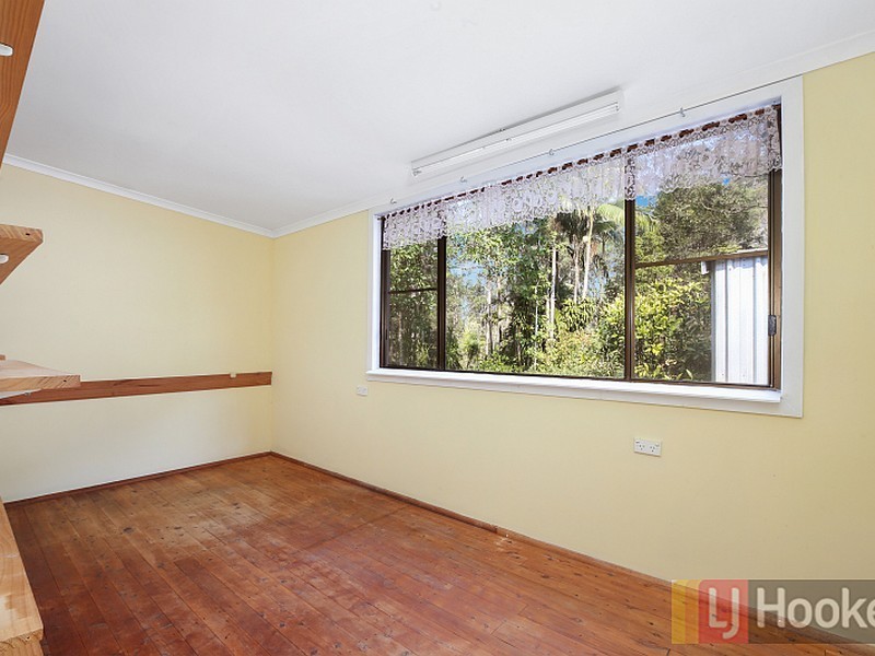 32 Mahogany Crescent, Yarravel NSW 2440