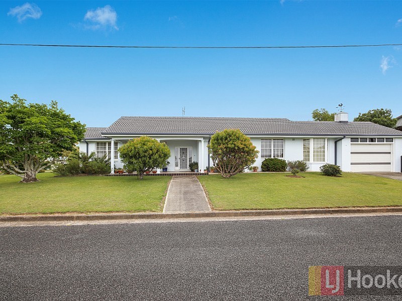 16 John Lockrey Street, East Kempsey NSW 2440