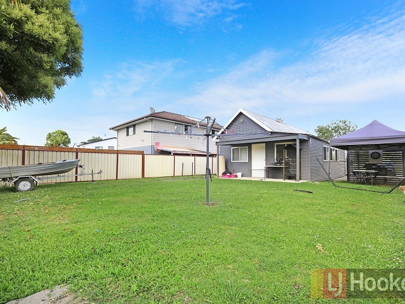 28 Belmore Street, Smithtown NSW 2440