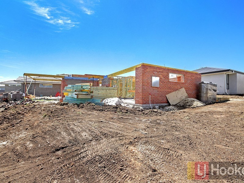 27 Prior Circuit, West Kempsey NSW 2440