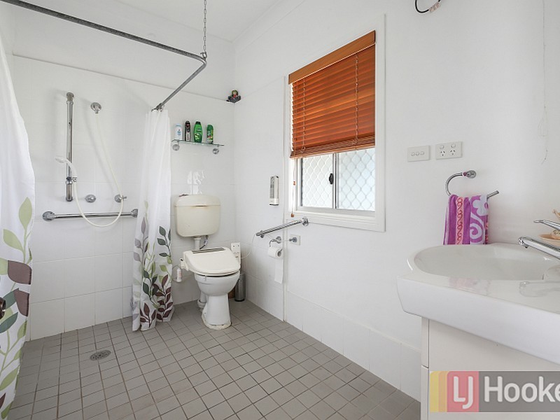 13 Alverton Street, Greenhill NSW 2440