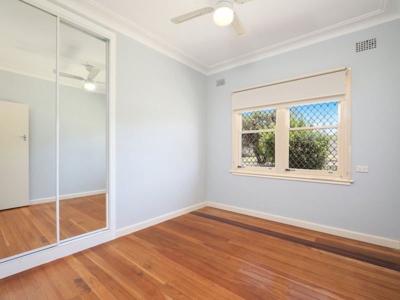 3 Elrington Avenue, West Kempsey NSW 2440