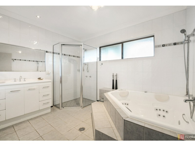 18 Griffins Lane, West Kempsey NSW 2440