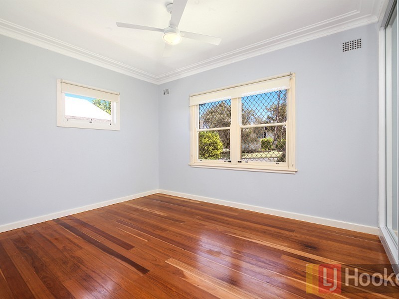 3 Elrington Avenue, West Kempsey NSW 2440