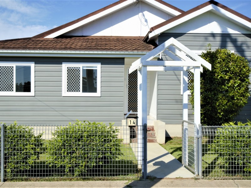 14 River Street, West Kempsey NSW 2440