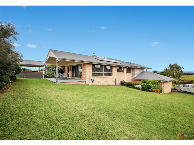 20 Springfield’s Drive, Greenhill NSW 2440