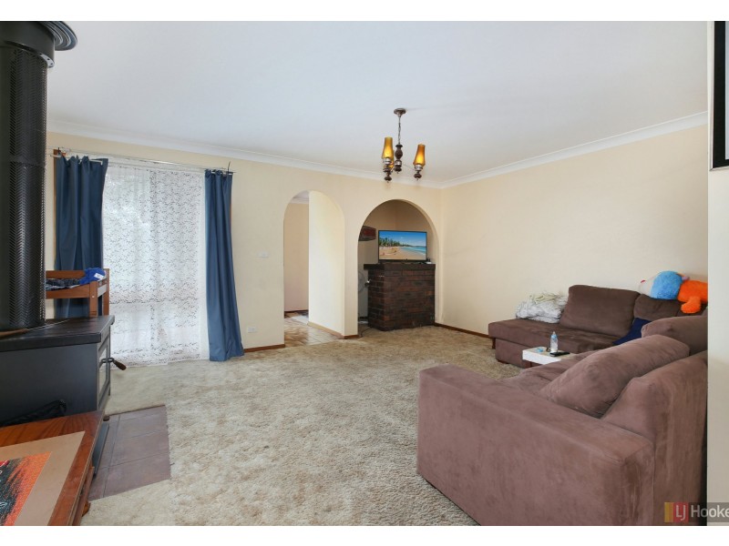 24 James Carney Crescent, West Kempsey NSW 2440