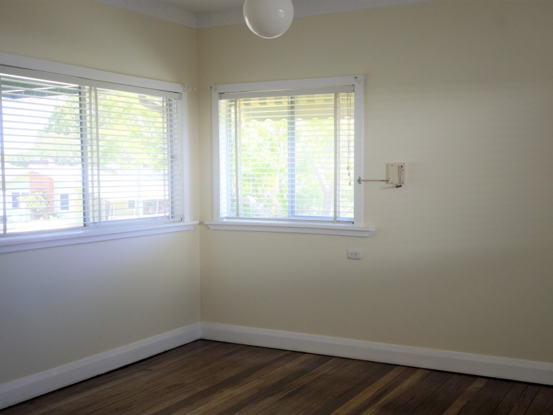 16 Stanley Street, East Kempsey NSW 2440