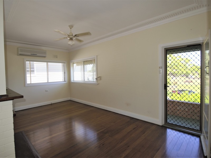 16 Stanley Street, East Kempsey NSW 2440