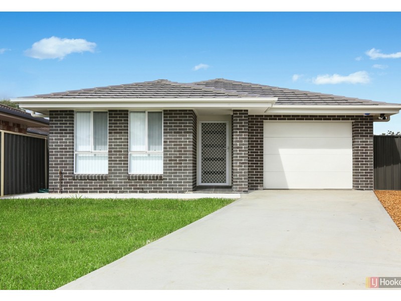 4 Forest Place, West Kempsey NSW 2440