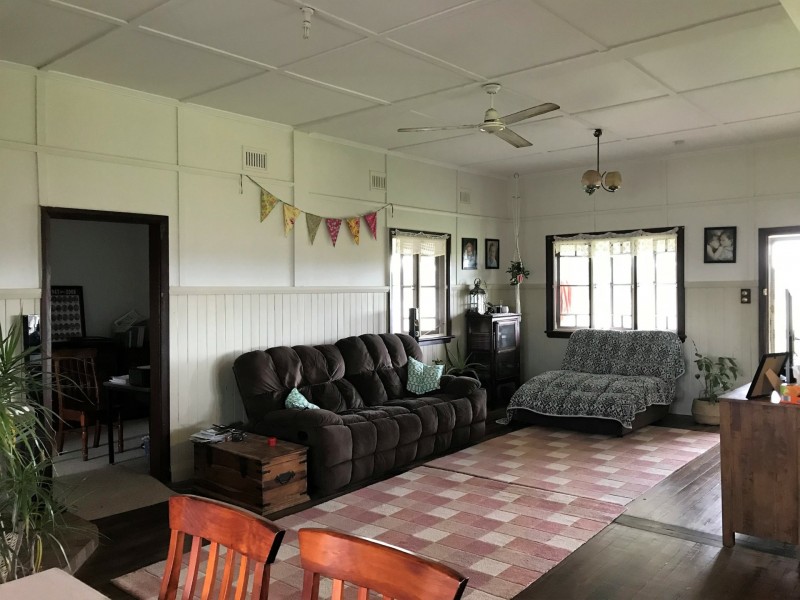 269 Saleyards Rd, Collombatti NSW 2440