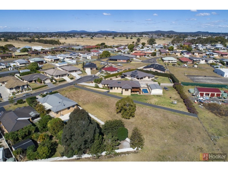 17 Yates Place, West Kempsey NSW 2440