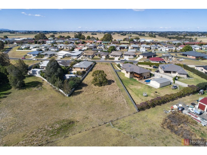 17 Yates Place, West Kempsey NSW 2440