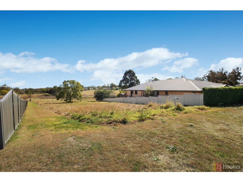 17 Yates Place, West Kempsey NSW 2440