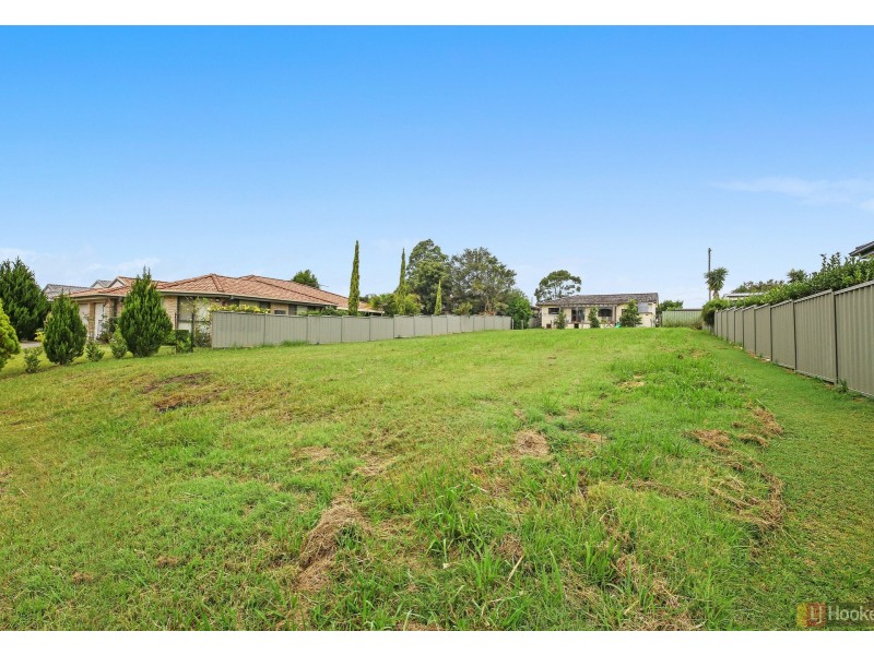 6 Cecil Baldwin Close, West Kempsey NSW 2440