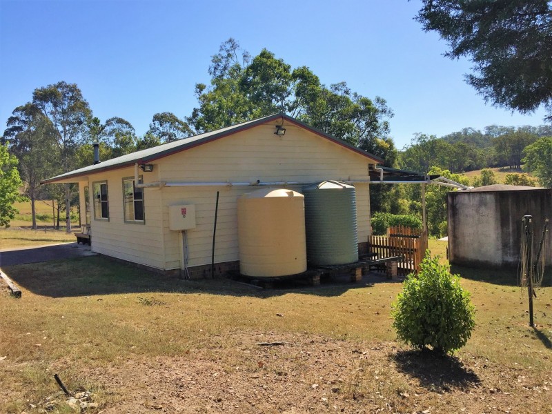858 Temagog Rd, Temagog NSW 2440