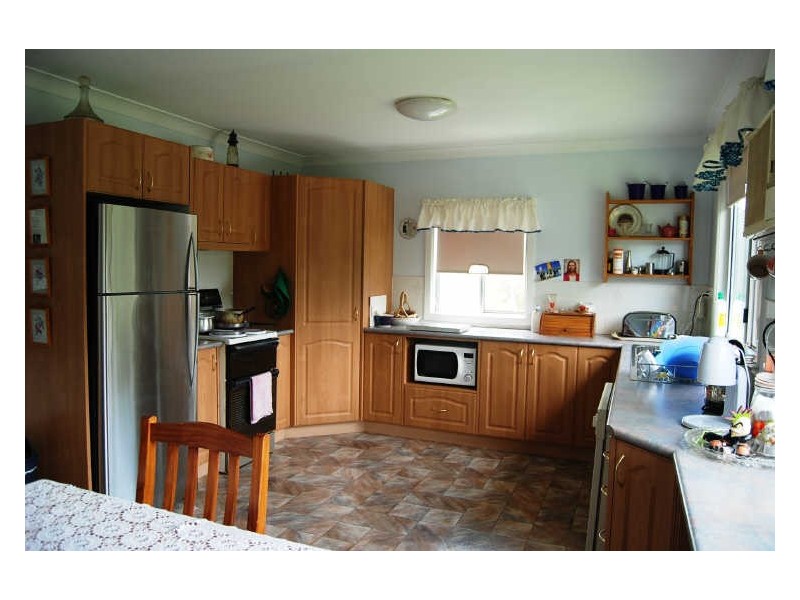 100 Sherwood Road, Aldavilla NSW 2440