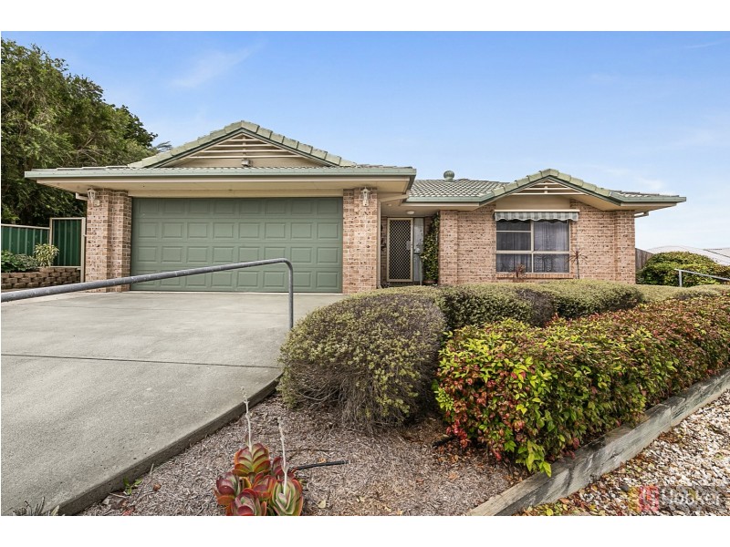 2 Springfields Drive, Greenhill NSW 2440