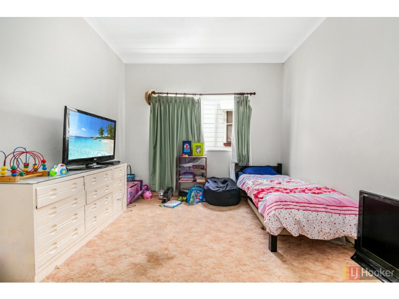 14 Marsh Street, West Kempsey NSW 2440