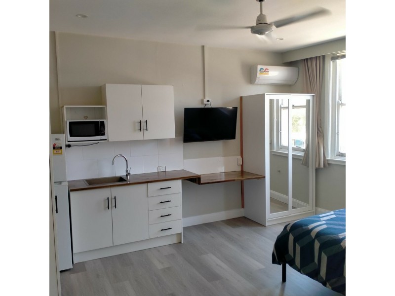 Apartment 2/3-5 Belgrave Street, Kempsey NSW 2440