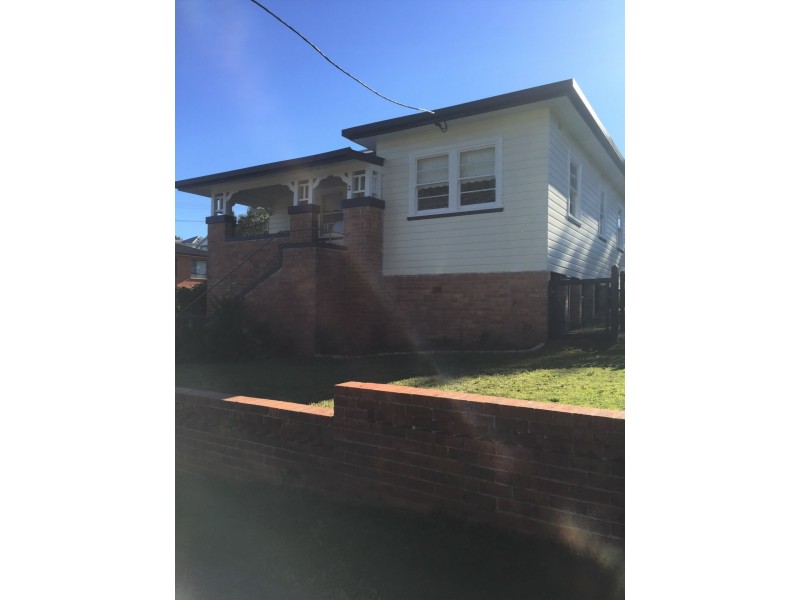 2 Innes Street, East Kempsey NSW 2440