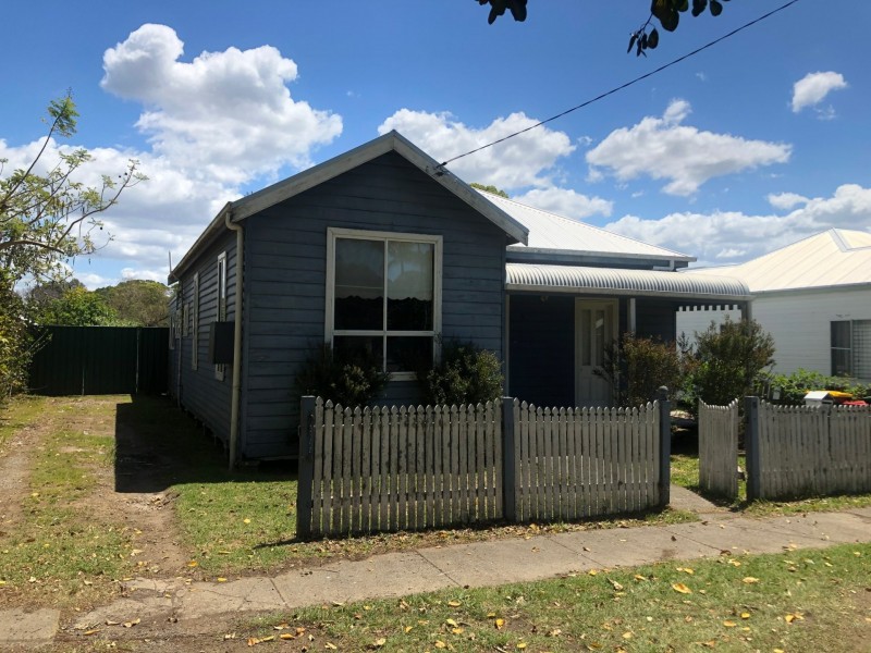 6 Remembrance Way, Frederickton NSW 2440